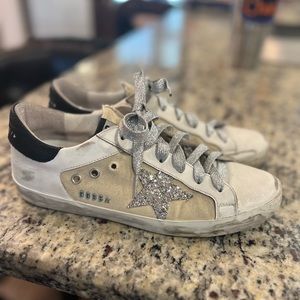 Golden goose sneakers size 40 or US 9.5/10